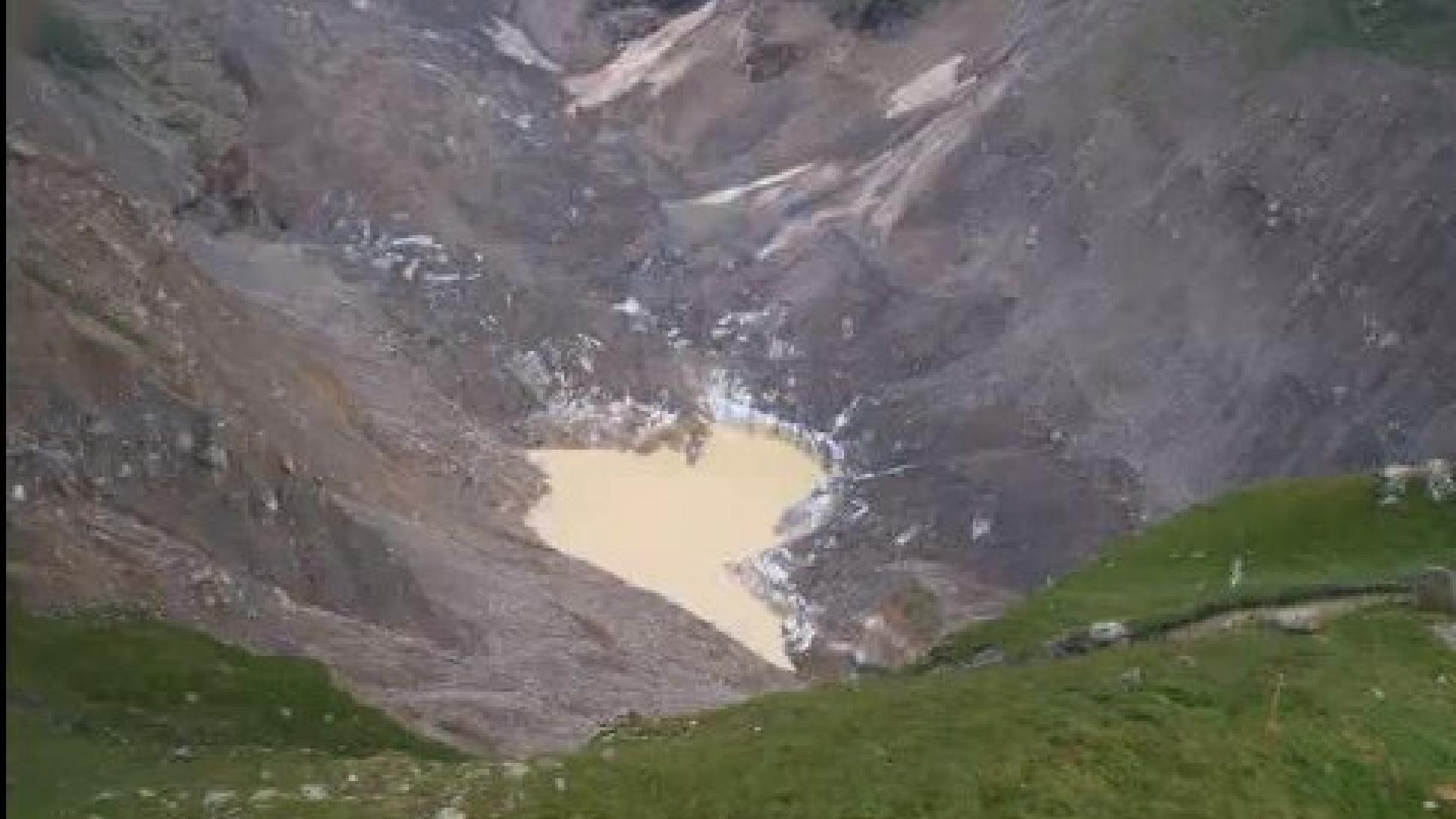 重点的な監視が行われるスイスの「危険な」氷河 - SWI swissinfo.ch